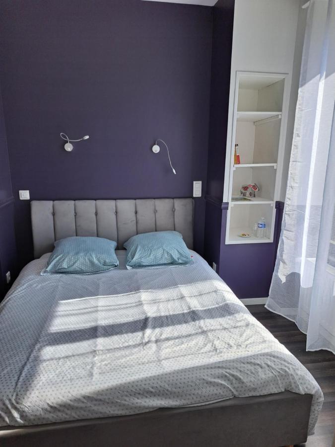 L'Appartement - Chambre Avec Salle De Bains Et Wc Dans Une Galerie D'Art Montbéliard Buitenkant foto